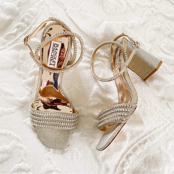 Badgley Mischka Becca PlatinoHeels Size 7.5